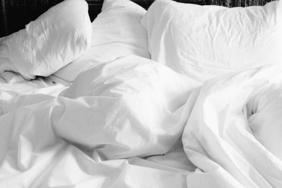 How to Wash Bed Sheets: Cotton, Linen, and More